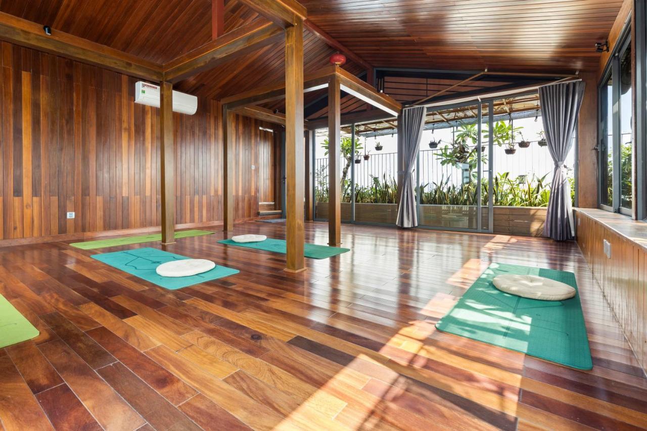 Moon Hotel And Apartment Da Nang Bagian luar foto