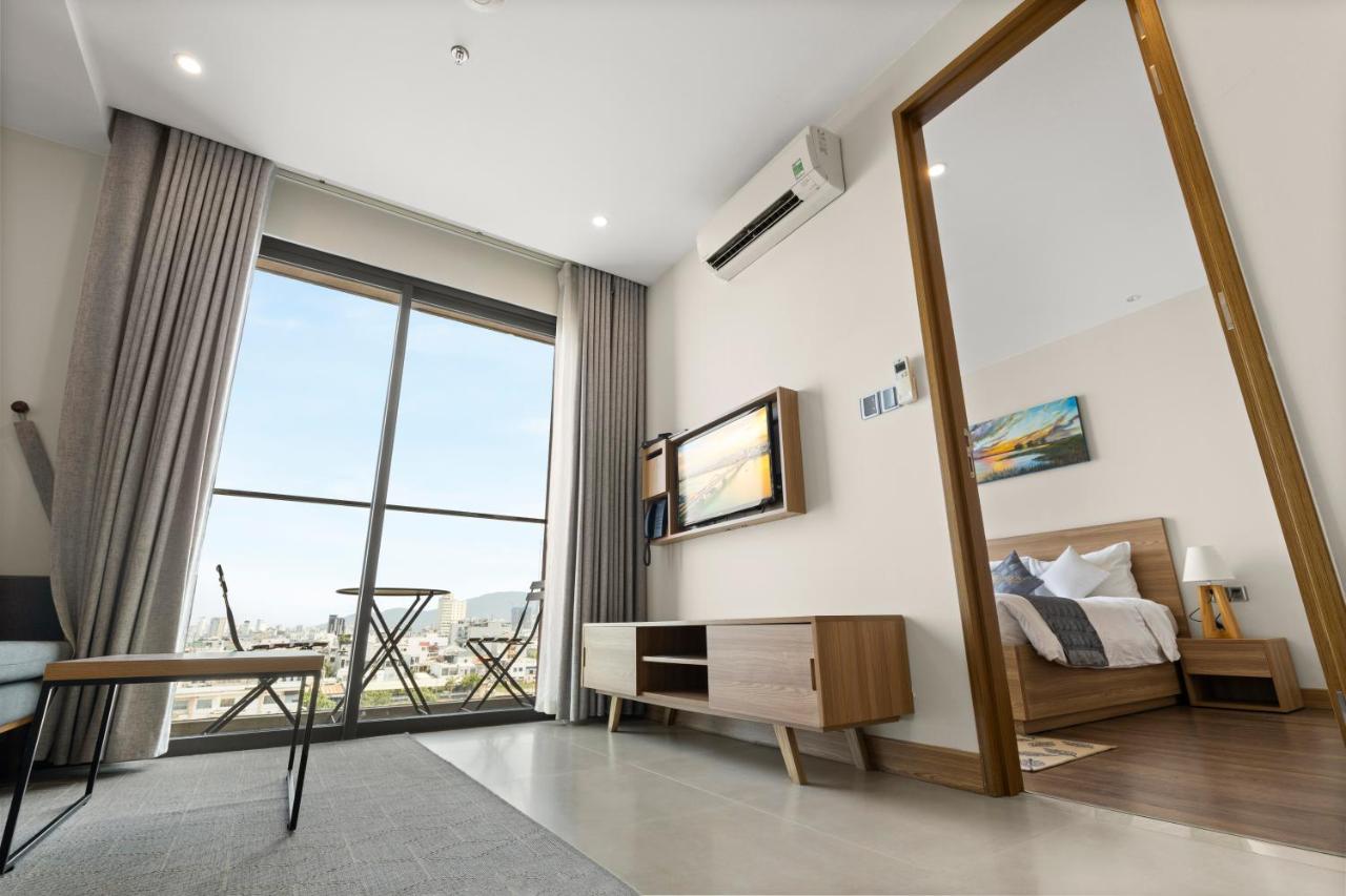 Moon Hotel And Apartment Da Nang Bagian luar foto