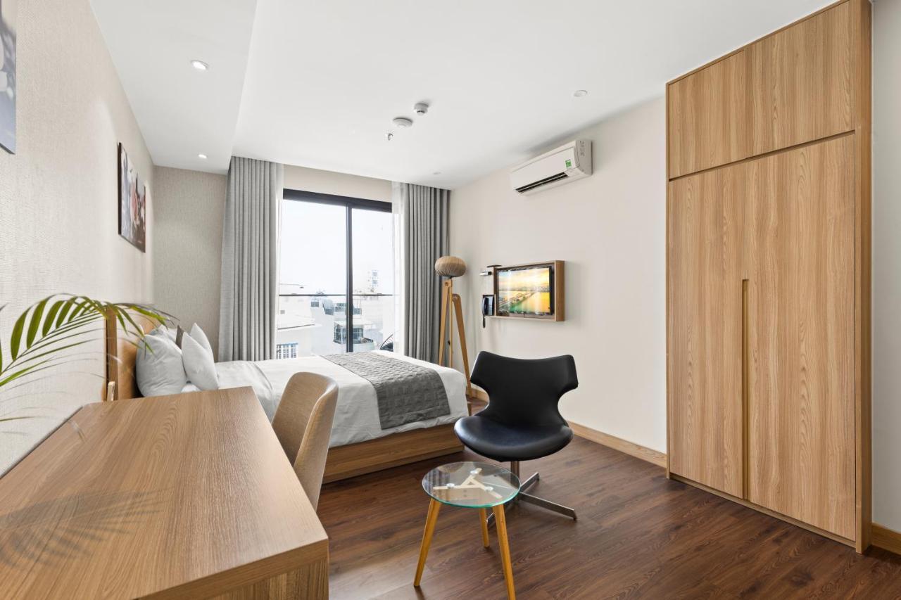 Moon Hotel And Apartment Da Nang Bagian luar foto