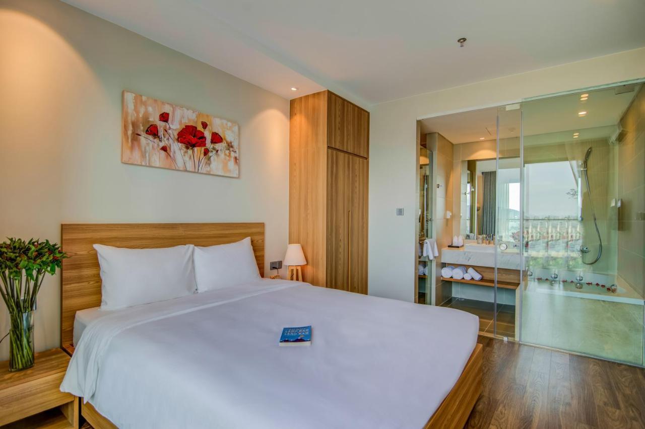 Moon Hotel And Apartment Da Nang Bagian luar foto