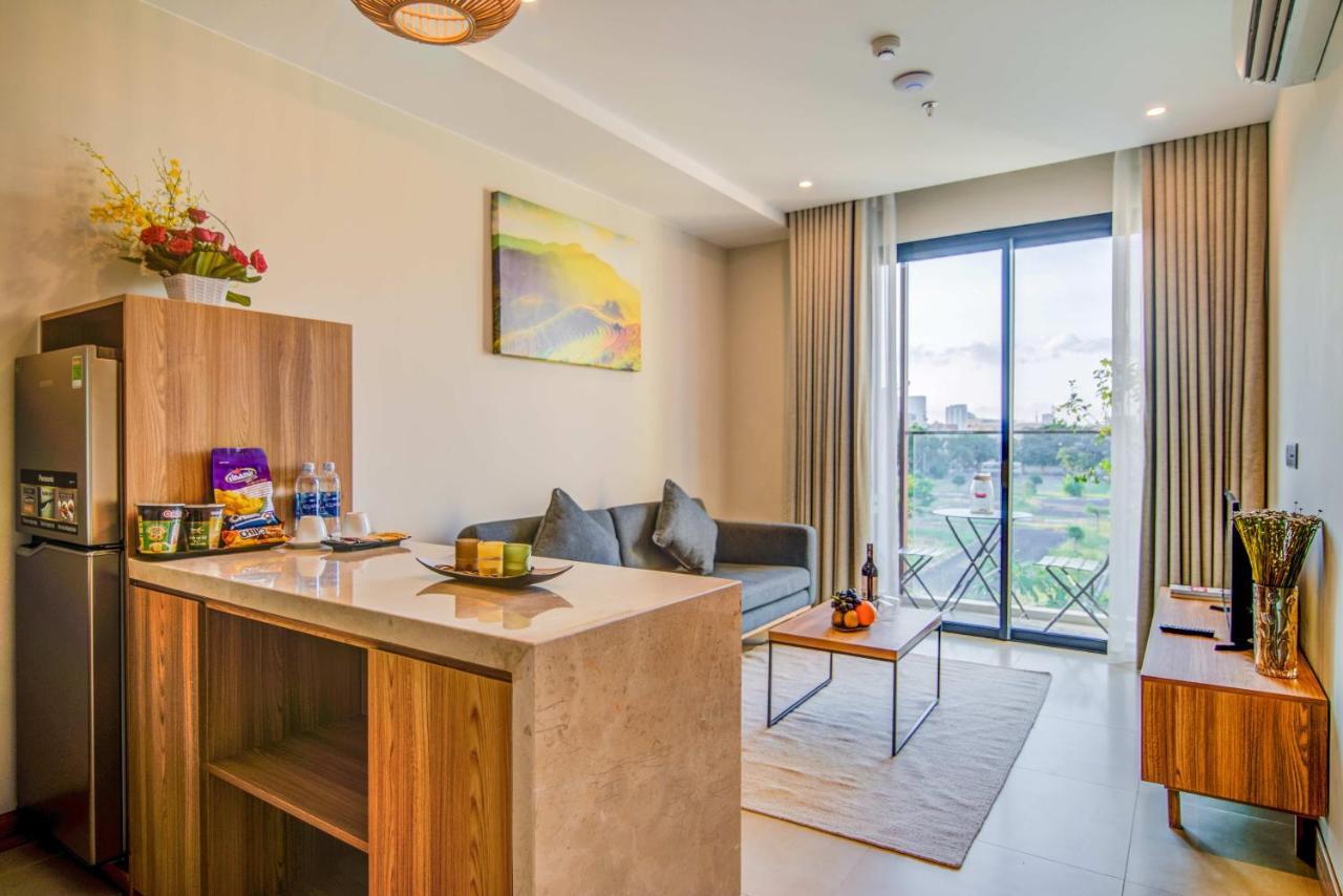 Moon Hotel And Apartment Da Nang Bagian luar foto