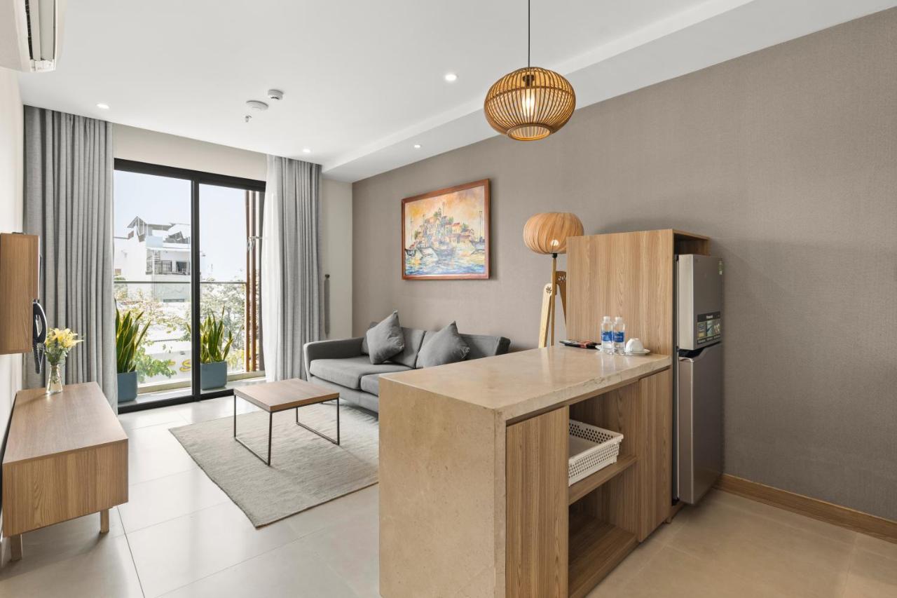 Moon Hotel And Apartment Da Nang Bagian luar foto