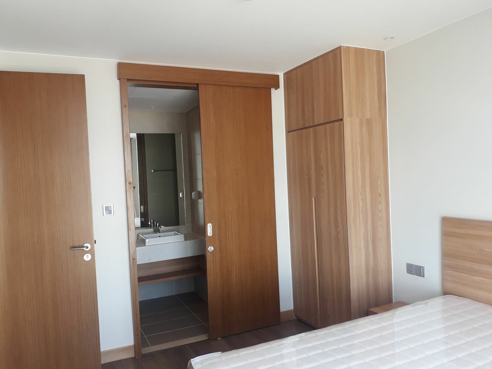 Moon Hotel And Apartment Da Nang Bagian luar foto